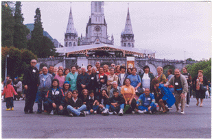 lourdes.gif (44847 byte)